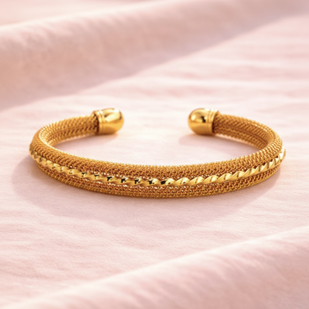 Venice gold mesh cuff bracelet close-up mesh rope and ball-tip detail