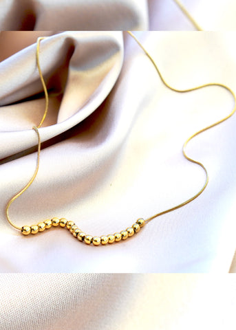 The "Amira" Pendant Necklace