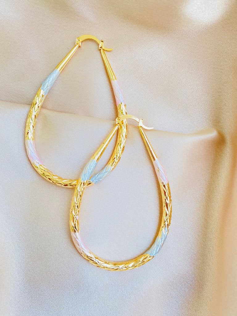 The Bobbie Hoop - Danielle Emon