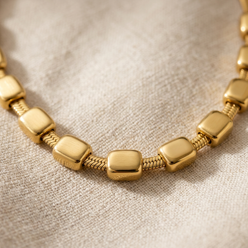 Collette necklace geometric detail on linen