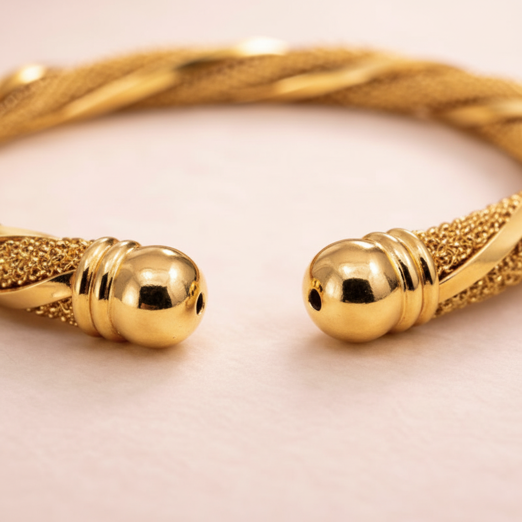 Worthington twisted gold mesh cuff bracelet close-up mesh and polished rope detail