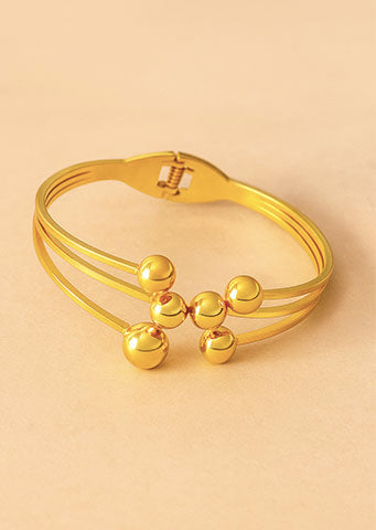 The "Ruth" Ball detail cuff