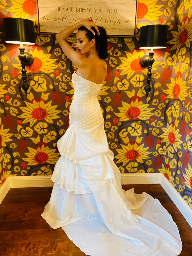 Pre Wedding Yellow Trail Gown – creafina
