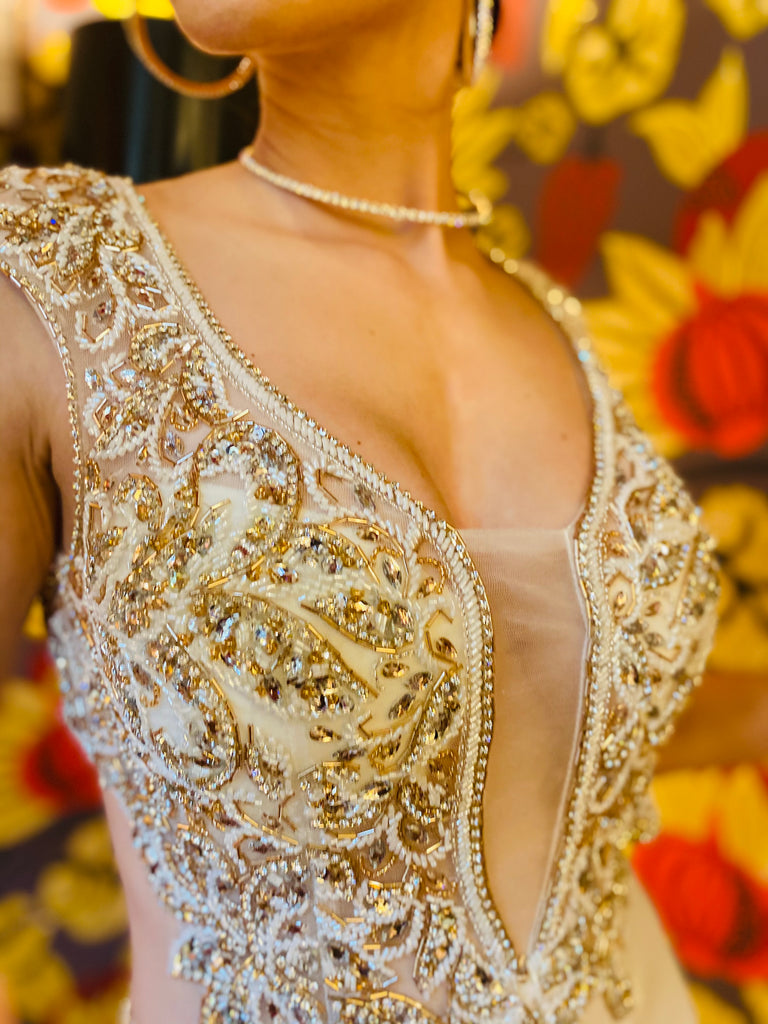 Sweetheart Neck Vintage A-Line Wedding Dress Beading Appliques Luxury -  Elsi John